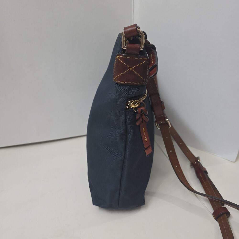 Dooney & Bourke Wayfarer Navy Nylon Duck Logo Crossbody Bag Tan Leather Coastal - Picture 7 of 16